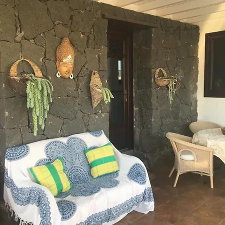 Ocra * Yaiza (Lanzarote)